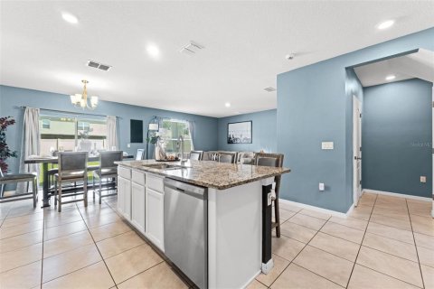 Villa ou maison à vendre à Mount Dora, Floride: 5 chambres, 261.98 m2 № 2428794 - photo 6
