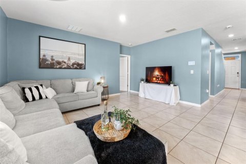 Villa ou maison à vendre à Mount Dora, Floride: 5 chambres, 261.98 m2 № 2428794 - photo 9
