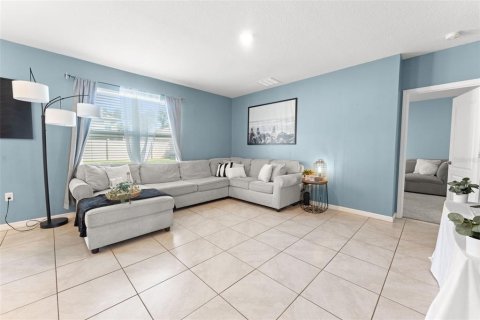 Villa ou maison à vendre à Mount Dora, Floride: 5 chambres, 261.98 m2 № 2428794 - photo 8