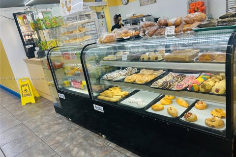 Immobilier commercial à vendre à Tampa, Floride № 1958048 - photo 7