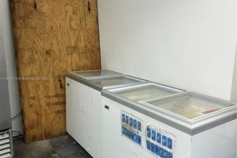 Immobilier commercial à vendre à Tampa, Floride № 1958048 - photo 24