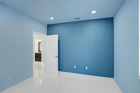 Купить виллу или дом в Хайалиа, Флорида 3 спальни, 164.34м2, № 2009745 - фото 22