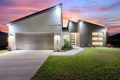 Casa en venta en Arcadia, Florida, 4 dormitorios, 174.66 m2 № 2147463 - foto 2
