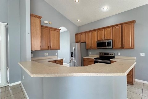Villa ou maison à louer à Kissimmee, Floride: 4 chambres, 224.08 m2 № 2388981 - photo 17