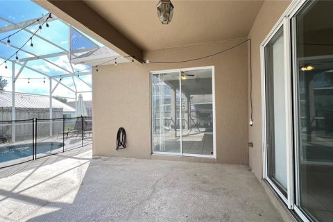 Villa ou maison à louer à Kissimmee, Floride: 4 chambres, 224.08 m2 № 2388981 - photo 22