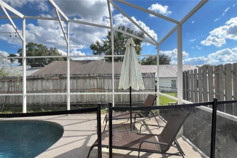 Villa ou maison à louer à Kissimmee, Floride: 4 chambres, 224.08 m2 № 2388981 - photo 25