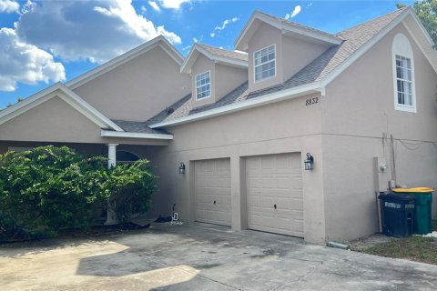Villa ou maison à louer à Kissimmee, Floride: 4 chambres, 224.08 m2 № 2388981 - photo 2