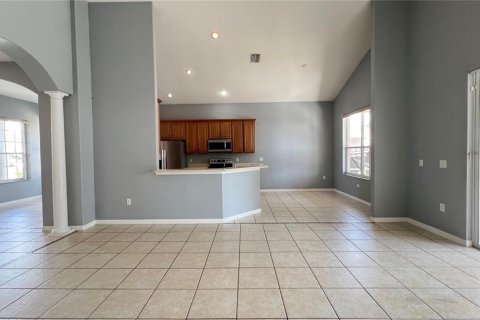 Villa ou maison à louer à Kissimmee, Floride: 4 chambres, 224.08 m2 № 2388981 - photo 12
