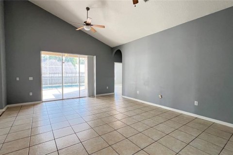 Villa ou maison à louer à Kissimmee, Floride: 4 chambres, 224.08 m2 № 2388981 - photo 14