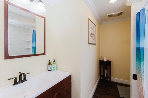 House in Bradenton, Florida 5 bedrooms, 430.88 sq.m. № 2098121 - photo 22