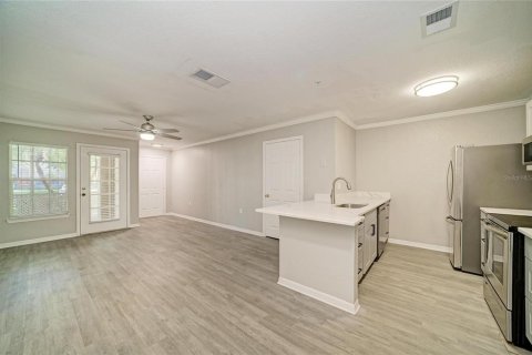 Condo in Bradenton, Florida, 1 bedroom  № 2216082 - photo 15