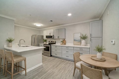 Condo in Bradenton, Florida, 1 bedroom  № 2216082 - photo 13
