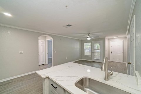 Condo in Bradenton, Florida, 1 bedroom  № 2216082 - photo 21
