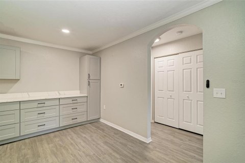Condo in Bradenton, Florida, 1 bedroom  № 2216082 - photo 12