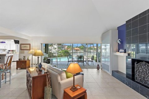 Casa en venta en Saint Petersburg, Florida, 3 dormitorios, 195.84 m2 № 1734747 - foto 11