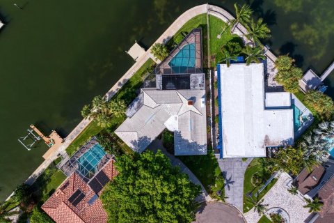 Casa en venta en Saint Petersburg, Florida, 3 dormitorios, 195.84 m2 № 1734747 - foto 6