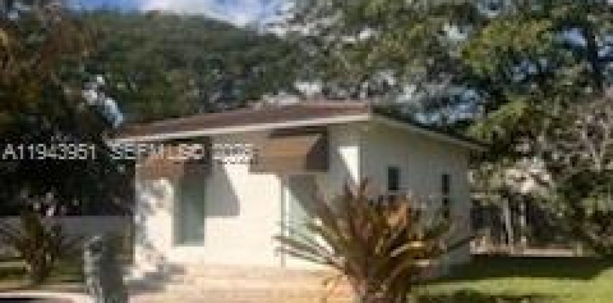 Дом в Майами, Флорида 1 спальня № 2005018