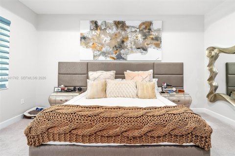 House in Delray Beach, Florida 3 bedrooms, 206.24 sq.m. № 2001563 - photo 29