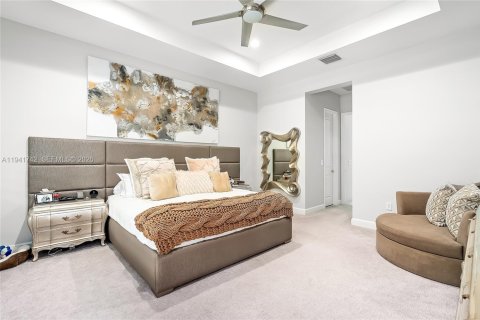 House in Delray Beach, Florida 3 bedrooms, 206.24 sq.m. № 2001563 - photo 30