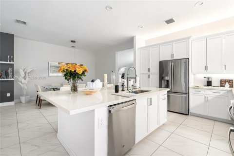 House in Delray Beach, Florida 3 bedrooms, 206.24 sq.m. № 2001563 - photo 16