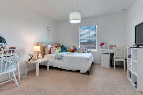 Townhouse in Winter Garden, Florida 4 bedrooms, 184.88 sq.m. № 1838819 - photo 23