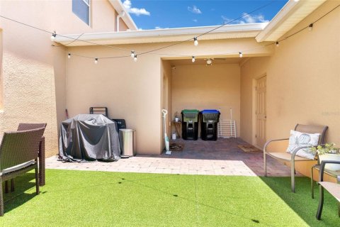 Townhouse in Winter Garden, Florida 4 bedrooms, 184.88 sq.m. № 1838819 - photo 28