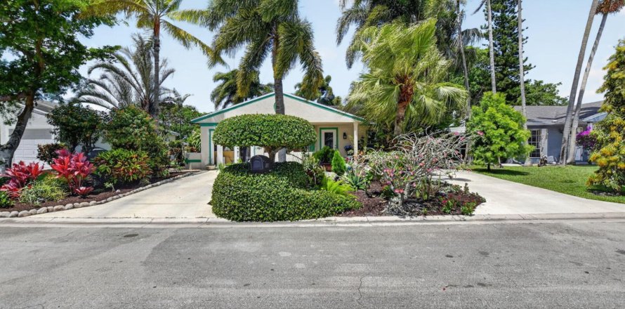 Casa en Boca Raton, Florida 3 dormitorios, 149.57 m2 № 2181000