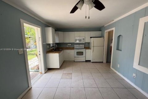 Casa en alquiler en Pompano Beach, Florida, 1 dormitorio, 55.74 m2 № 1776081 - foto 7