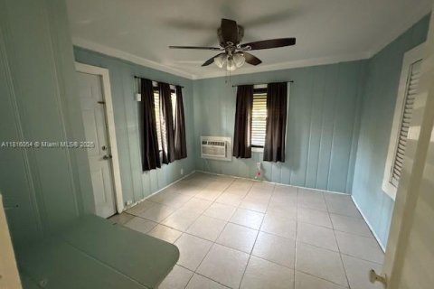 Casa en alquiler en Pompano Beach, Florida, 1 dormitorio, 55.74 m2 № 1776081 - foto 10