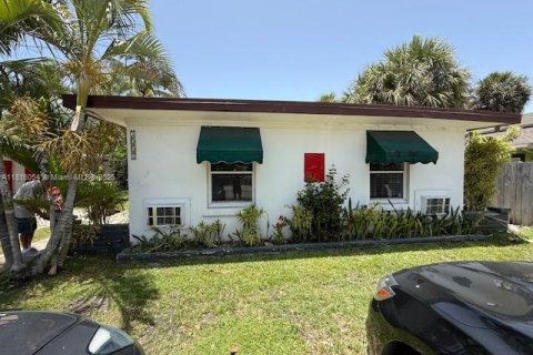 Casa en alquiler en Pompano Beach, Florida, 1 dormitorio, 55.74 m2 № 1776081 - foto 17