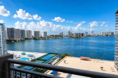 Appartement à Sunny Isles Beach, Floride 1 chambre, 87.61 m2 № 2311532