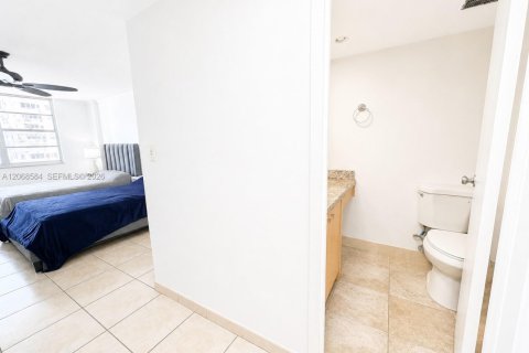 Appartement à louer à Sunny Isles Beach, Floride: 1 chambre, 87.61 m2 № 2311532 - photo 22