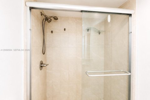 Appartement à louer à Sunny Isles Beach, Floride: 1 chambre, 87.61 m2 № 2311532 - photo 25