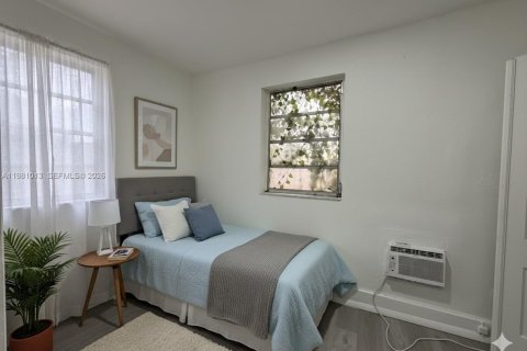 Apartment in Miami, Florida 2 bedrooms, 680.6 sq.m. № 2045566 - photo 5