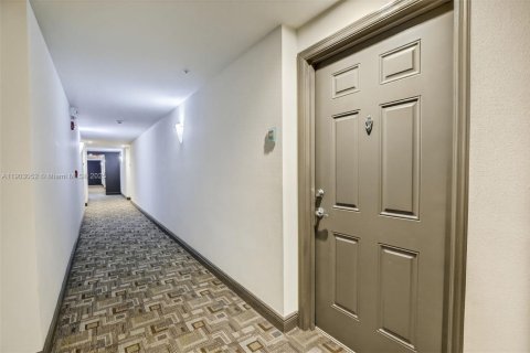 Copropriété à vendre à Fort Lauderdale, Floride: 1 chambre, 70.23 m2 № 1954504 - photo 16
