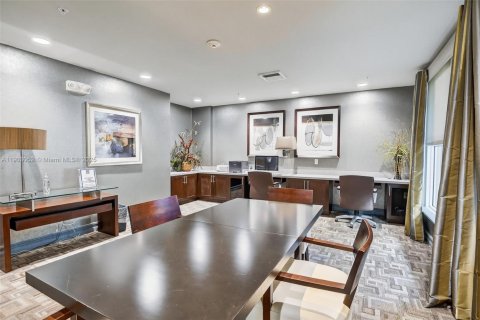 Copropriété à vendre à Fort Lauderdale, Floride: 1 chambre, 70.23 m2 № 1954504 - photo 29