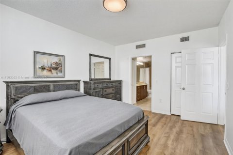 Copropriété à vendre à Fort Lauderdale, Floride: 1 chambre, 70.23 m2 № 1954504 - photo 13