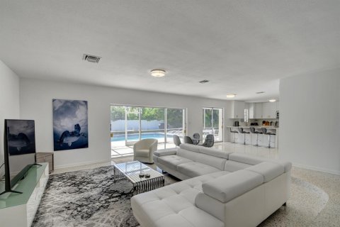 Villa ou maison à vendre à Riviera Beach, Floride: 4 chambres, 168.99 m2 № 2089611 - photo 7