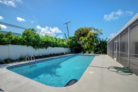 Villa ou maison à vendre à Riviera Beach, Floride: 4 chambres, 168.99 m2 № 2089611 - photo 18