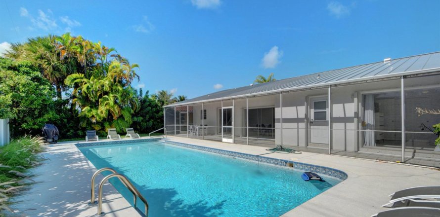 Villa ou maison à Riviera Beach, Floride 4 chambres, 168.99 m2 № 2089611