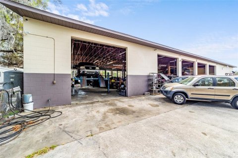 Propiedad comercial en venta en Ocala, Florida, 696.77 m2 № 1431941 - foto 5
