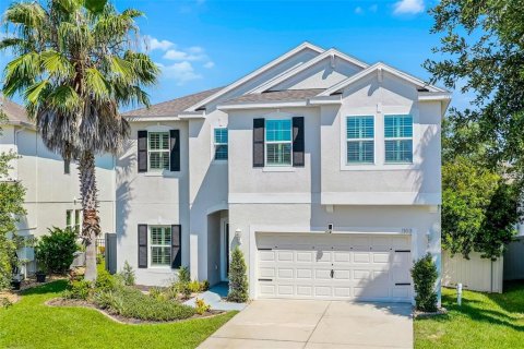 House in Groveland, Florida 5 bedrooms, 235.32 sq.m. № 1906265 - photo 1