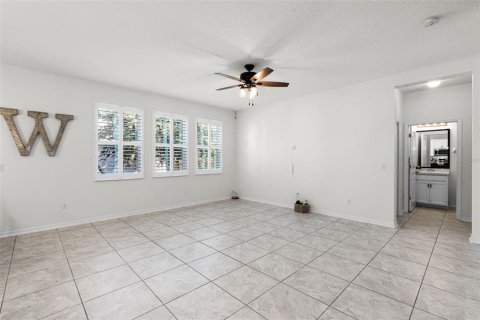 House in Groveland, Florida 5 bedrooms, 235.32 sq.m. № 1906265 - photo 4