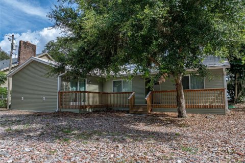Casa en venta en Babson Park, Florida, 4 dormitorios, 247.12 m2 № 1798031 - foto 1