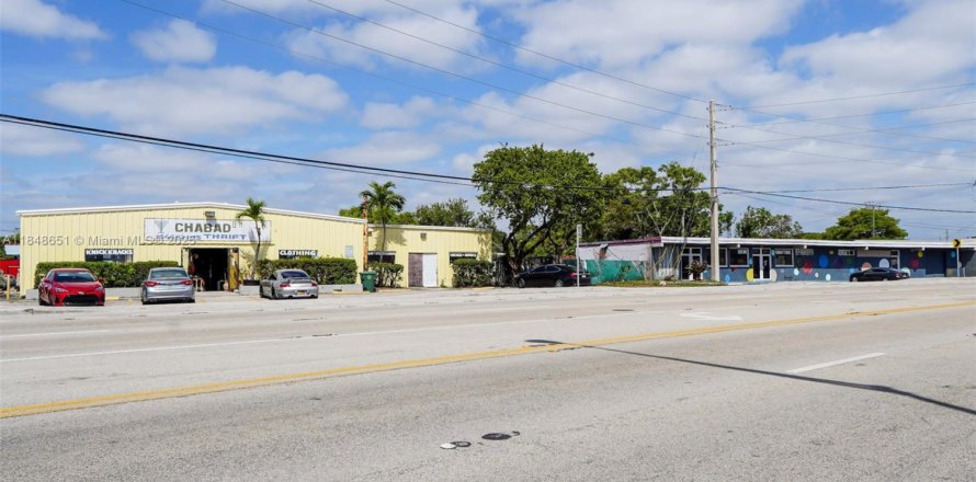 Propiedad comercial en Oakland Park, Florida № 1850910