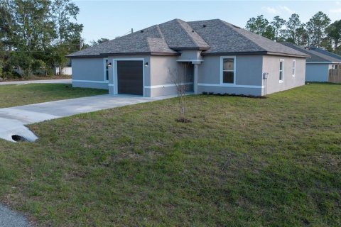 Commercial property in Palm Coast, Florida 3 bedrooms, 220.83 sq.m. № 1555899 - photo 3