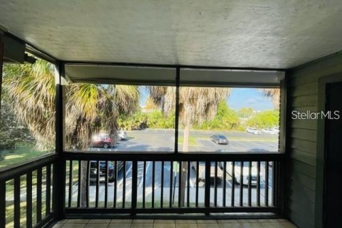 Condominio en alquiler en Saint Petersburg, Florida, 2 dormitorios, 74.32 m2 № 1844879 - foto 15