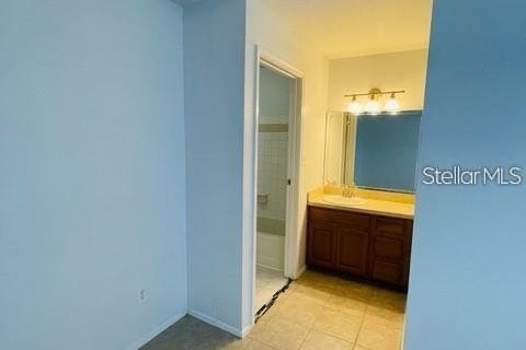 Condominio en alquiler en Saint Petersburg, Florida, 2 dormitorios, 74.32 m2 № 1844879 - foto 12