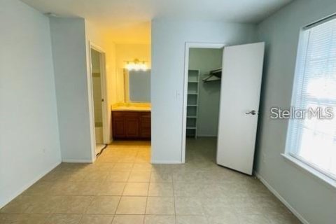 Condominio en alquiler en Saint Petersburg, Florida, 2 dormitorios, 74.32 m2 № 1844879 - foto 11