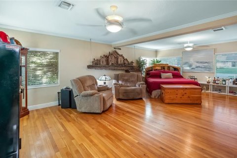 Villa ou maison à vendre à Clermont, Floride: 2 chambres, 270.9 m2 № 855687 - photo 9